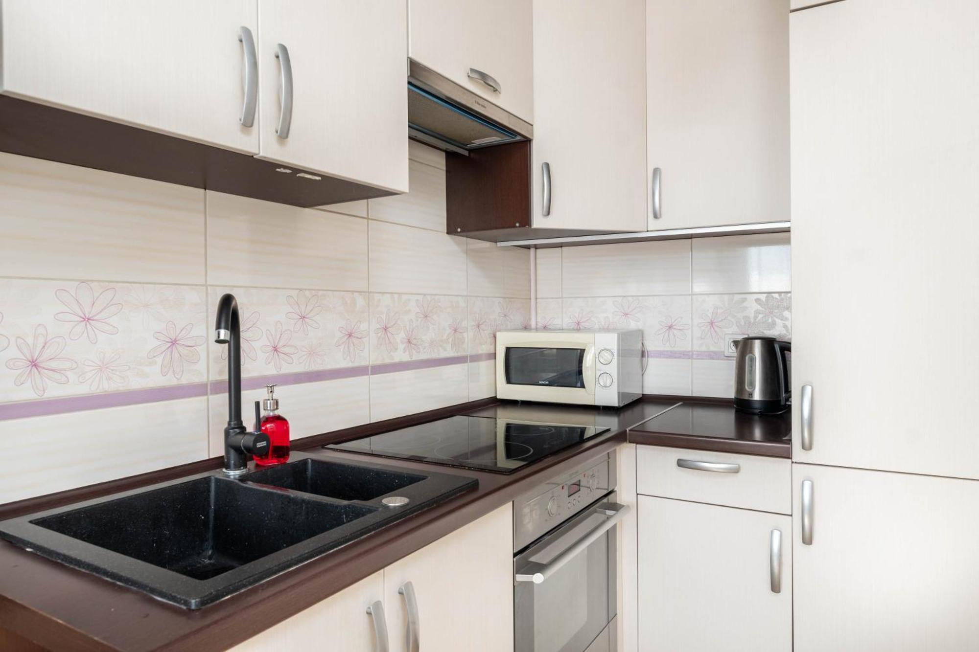 Jonagold Apartment Metro Raclawicka Warsaw Exterior photo